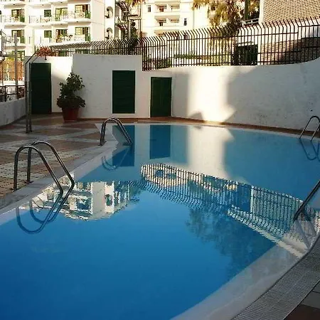Hotel Caroni